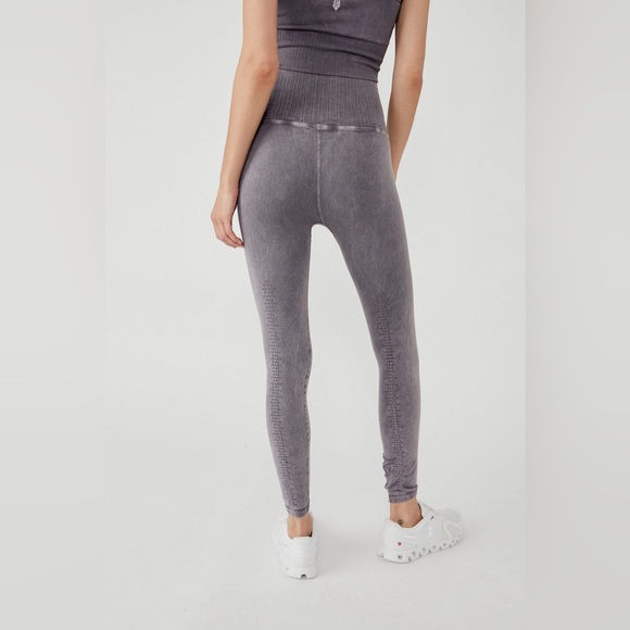 Free People Pants - Free People Movement Good Karma Legging in Washed Gray, size M/L